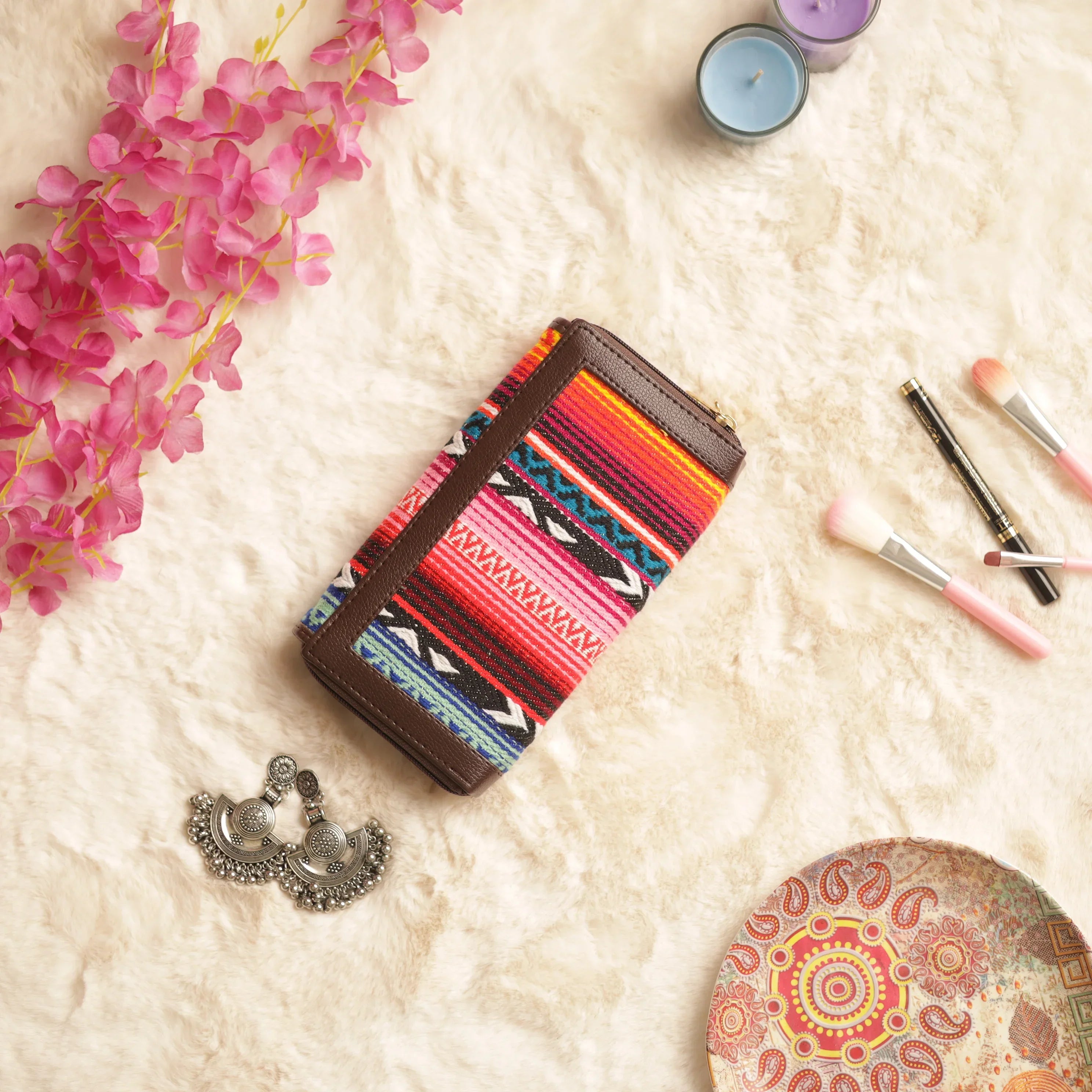 Jacquard Banjara Handcrafted Clutch