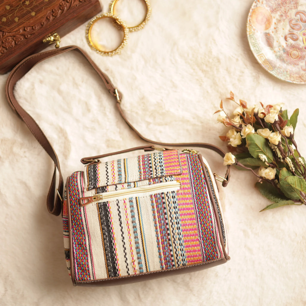 Jacquard Astrid Textured Hand Bag