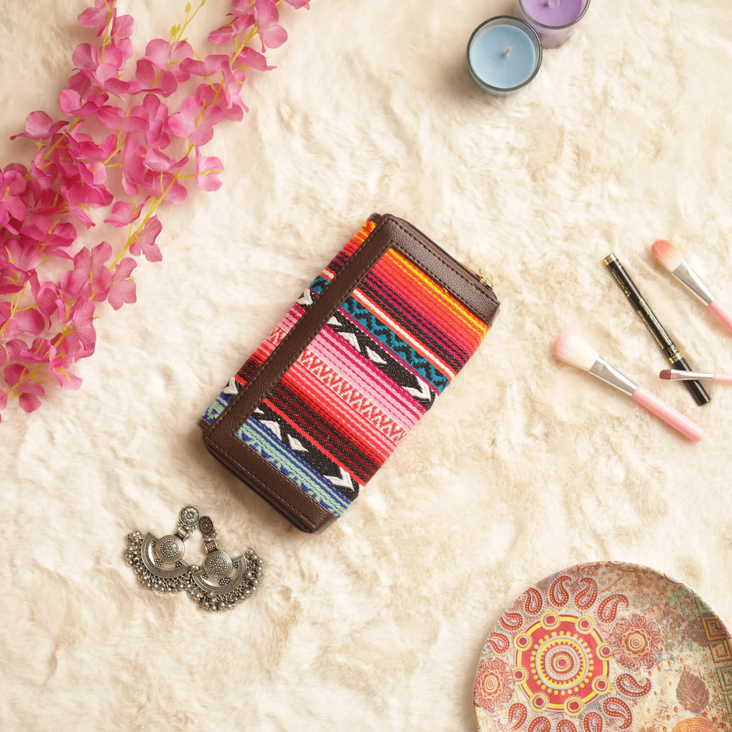 Jacquard Banjara Handcrafted Clutch